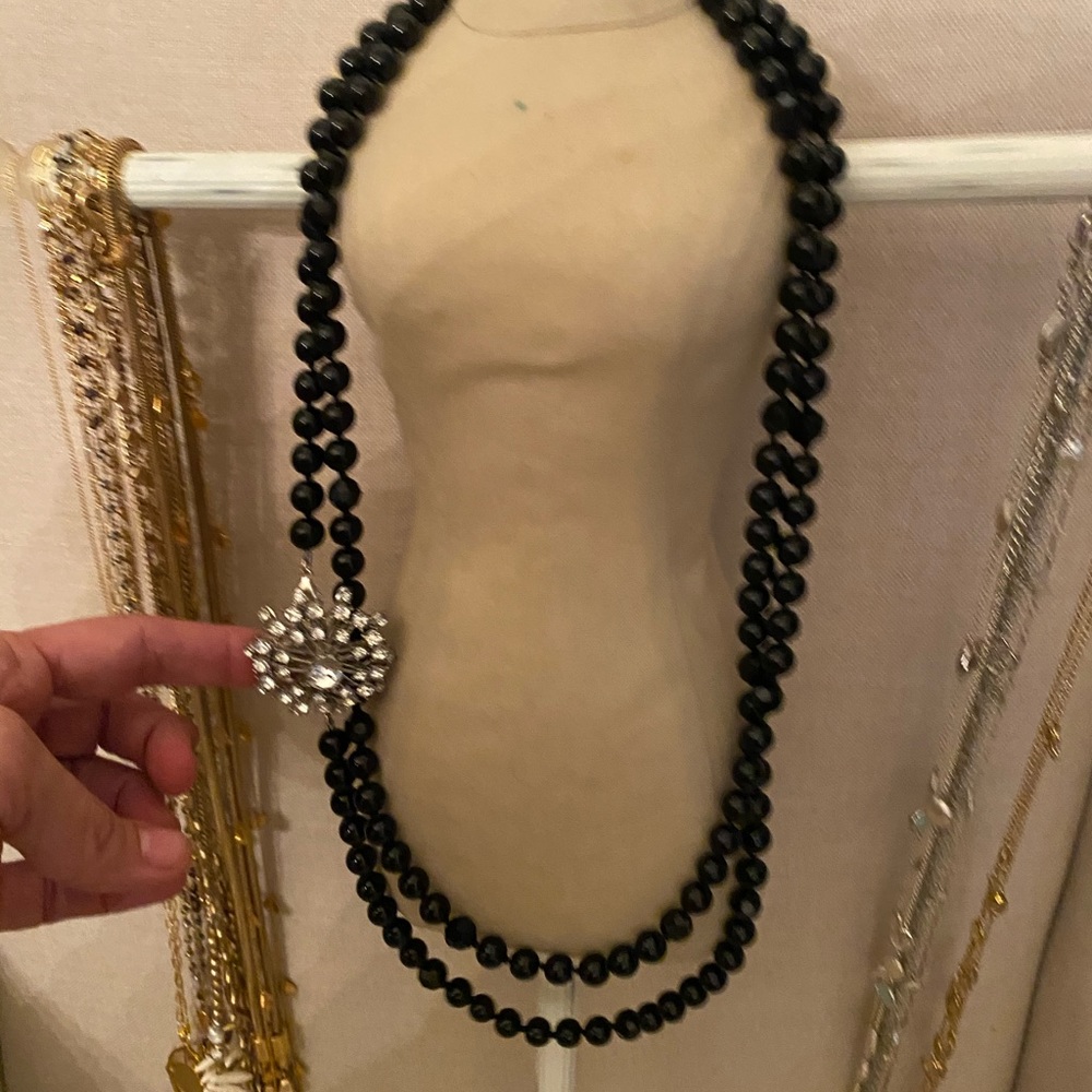 Stella & Dot statement necklace with broach